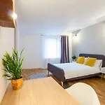 Quiet Old Town Hideout Appartement *