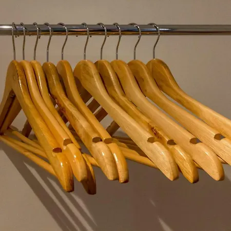 Daire Quiet Old Town Hideout *