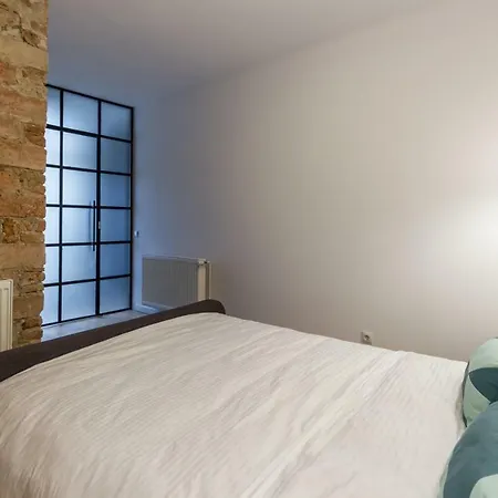 Quiet Old Town Hideout * Kaloşvar