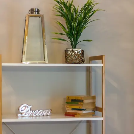 Quiet Old Town Hideout Apartamento