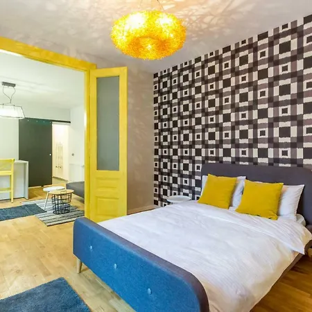 Quiet Old Town Hideout