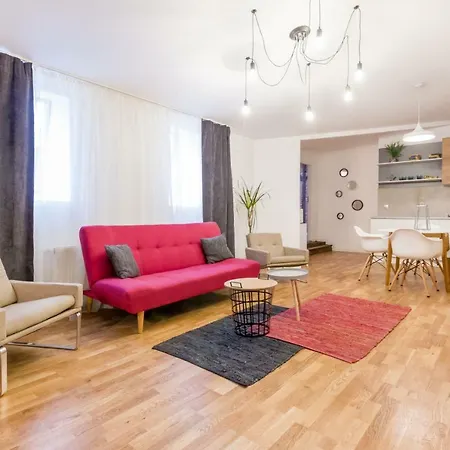 Daire Quiet Old Town Hideout Kaloşvar