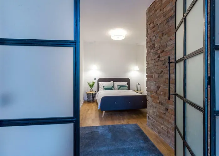 Quiet Old Town Hideout * Kaloşvar